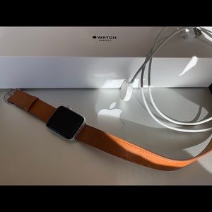 Apple Watch Series 3 42mm Case Silver Aluminum
